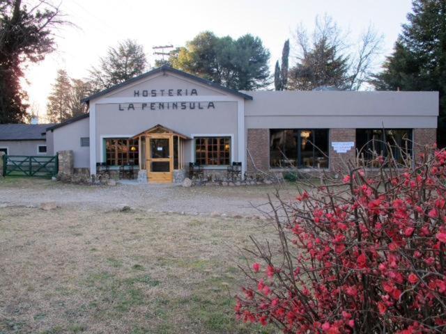Hosteria La Peninsula ビージャベンターナ エクステリア 写真
