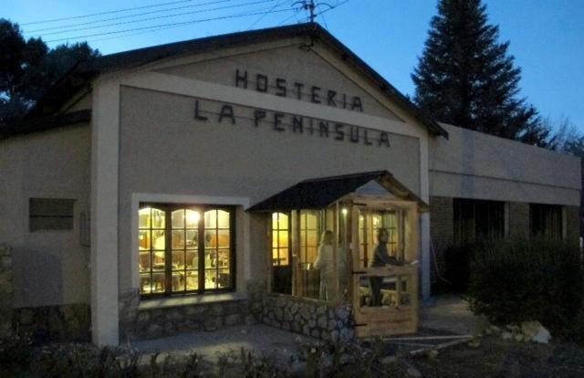 Hosteria La Peninsula ビージャベンターナ エクステリア 写真